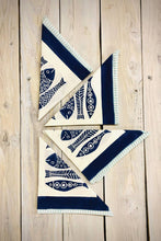 Load image into Gallery viewer, Fish Napkin Set