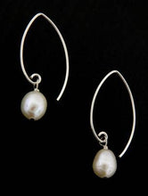 Load image into Gallery viewer, Sosie Designs - Pearl Marquis Earring In White