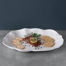 Load image into Gallery viewer, Vida Nube Large Oval Platter White