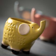 Load image into Gallery viewer, Elephant Planter