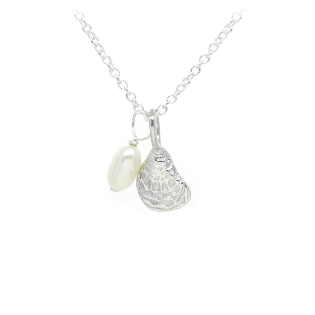 Plata - Sunshine and Saltwater Oyster Shell Necklace: Sterling Silver
