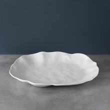 Load image into Gallery viewer, Vida Nube Large Oval Platter White
