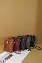 Load image into Gallery viewer, Pretty Persuasions - P25022 Small Woven Crossbody Bag: 05 Green
