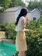 Load image into Gallery viewer, Pretty Persuasions - P25033 Small Crossbody Bag: 07 Orange
