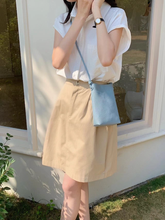 Load image into Gallery viewer, Pretty Persuasions - P25033 Small Crossbody Bag: 07 Orange
