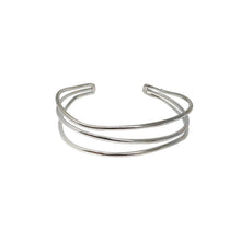 Load image into Gallery viewer, WorldFinds - Layered Waves Cuff - Silver
