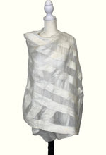 Load image into Gallery viewer, Pomegranate Moon - Spring Wrap - White
