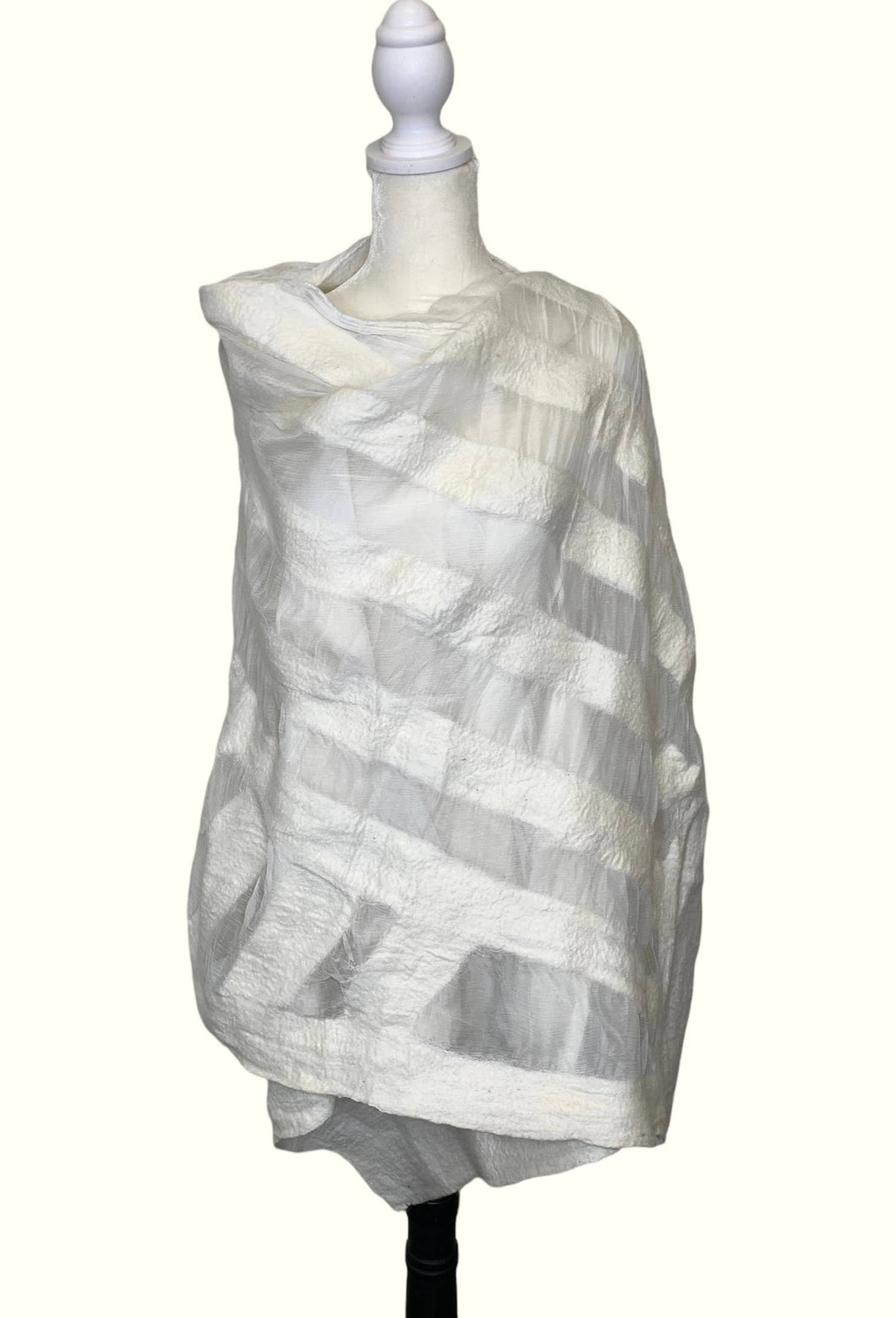 Pomegranate Moon - Spring Wrap - White