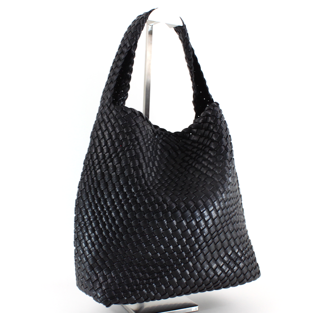 Pretty Persuasions - P23067 Woven Hobo Bag w/Cosmetic Pouch: 01 Black