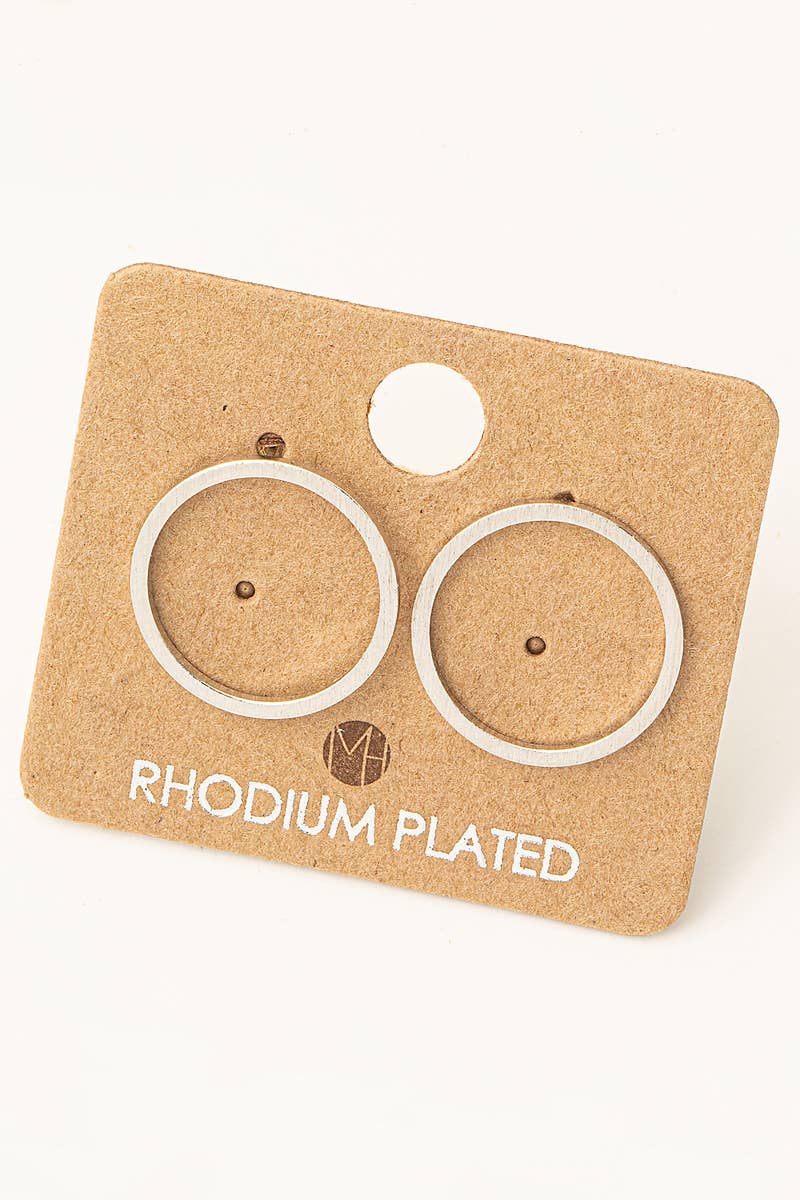 Circular Cut Out Stud Earrings: Silver