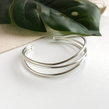 Load image into Gallery viewer, WorldFinds - Layered Waves Cuff - Silver
