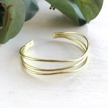 Load image into Gallery viewer, WorldFinds - Layered Waves Cuff - Gold
